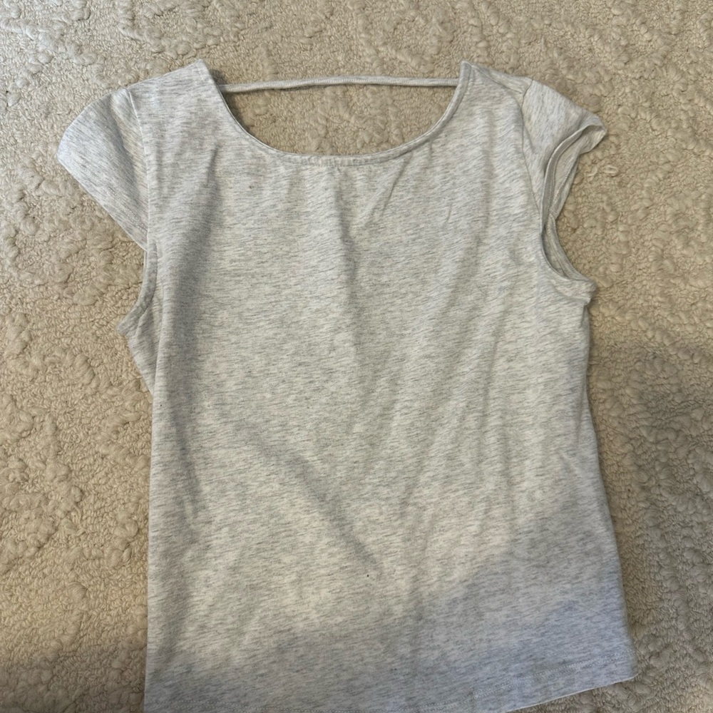 Garage open back short sleeve